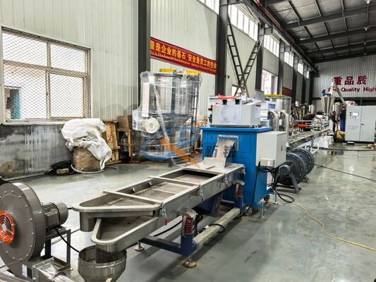 500KG/H TPR TPE Wassergekühlte Stranggranulierungs-Produktionslinie