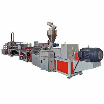 1220mm 30mm Plastik-Wpc Schaum-Brett PVCs, das Maschine herstellt