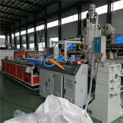 CER-ISO genehmigte LED-Licht-Abdeckungs-Rohr PC Plastikprofil-Maschine