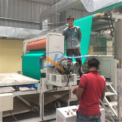 Schaum-Rücken 400kg/H PVC-Spule Plastik-Mat Making Machine