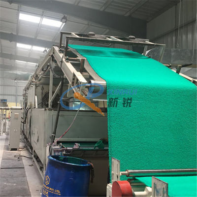 Schaum-Rücken 400kg/H PVC-Spule Plastik-Mat Making Machine