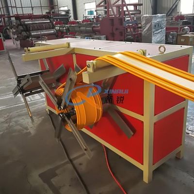 Konkretes 150mm gewelltes PVC Waterstops, das Maschine herstellt
