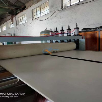 12mm pp. hohle Verschalungs-Blatt-Produktionsmaschine