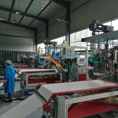 1200mm 40gsm Meltblown nichtgewebtes Gewebe, das Maschine herstellt