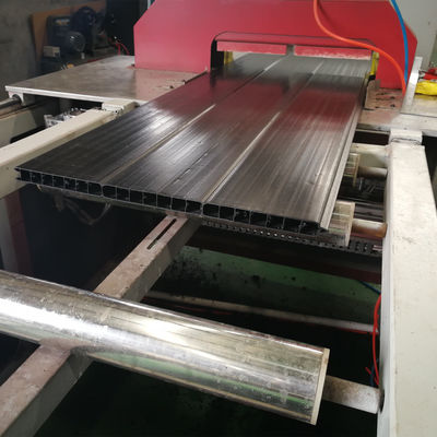 CER 1m pp. hohle Platten-Plastikprofil-Maschine