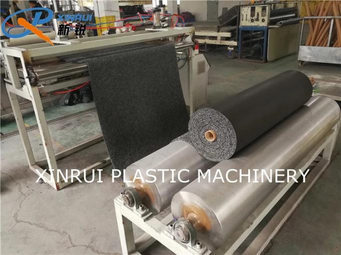Doppelte Farbschaum-Rückseite PVC-Spulen-Tür Mat Making Machine